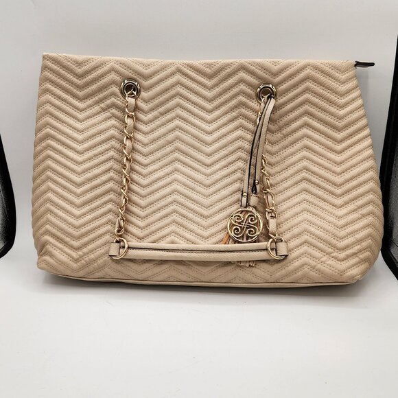 LIKE NEW - Chevron Quilted Handbag Tote from PERLINA - Picture 1 of 8